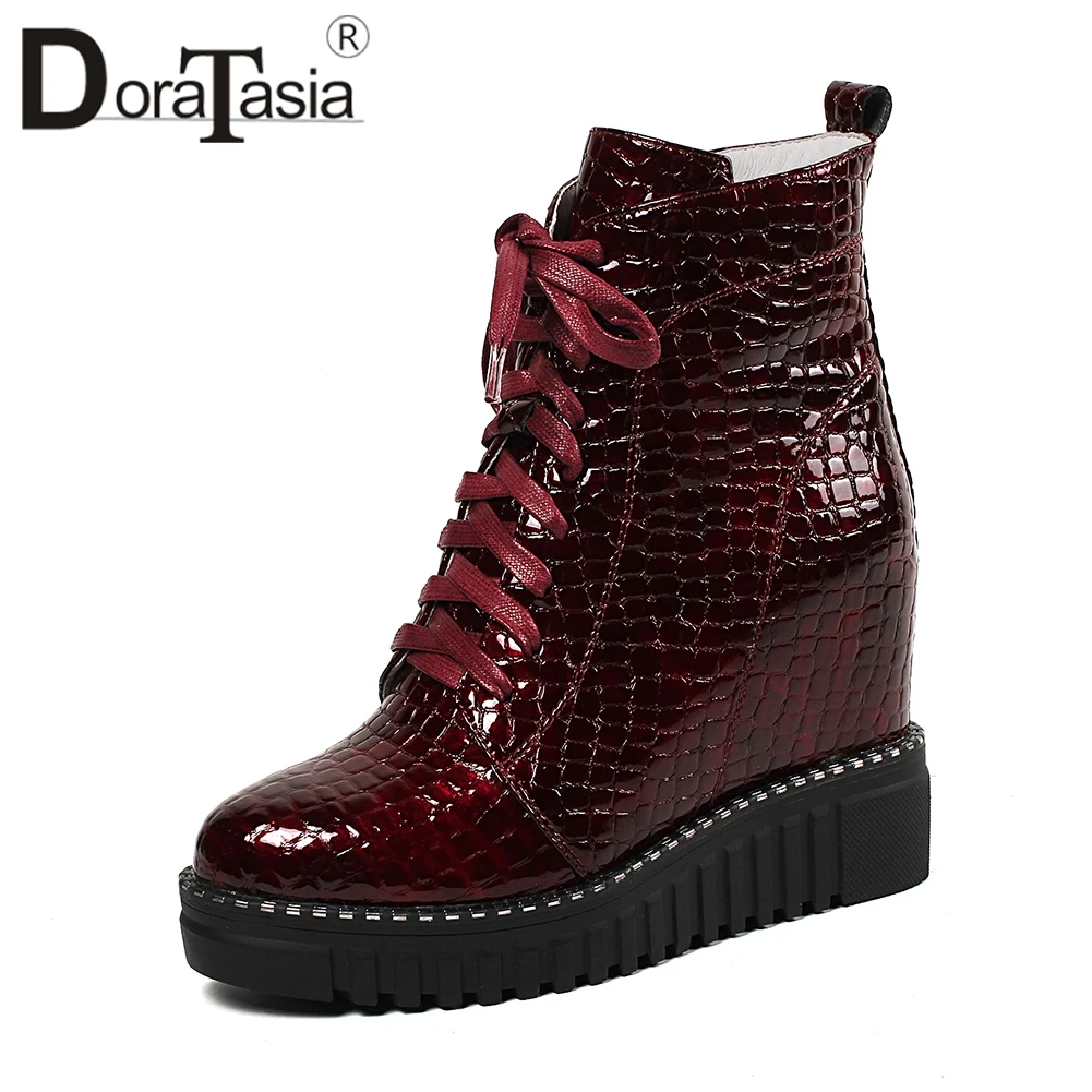 doratasia boots