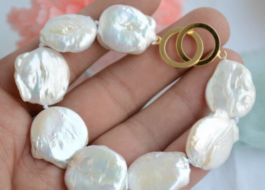 

001682 8" 22mm WHITE BAROQUE COIN KESHI REBORN PEARL BRACELET