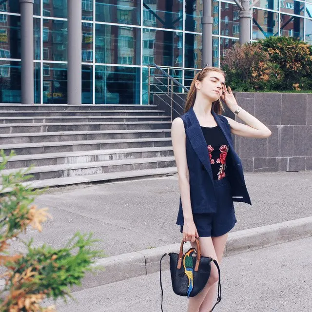 2018 Korean Version Cotton Hemp Women Shorts  Sleeveless Vest Two Sets Thin Wear Double Breast Lady Suit Femme