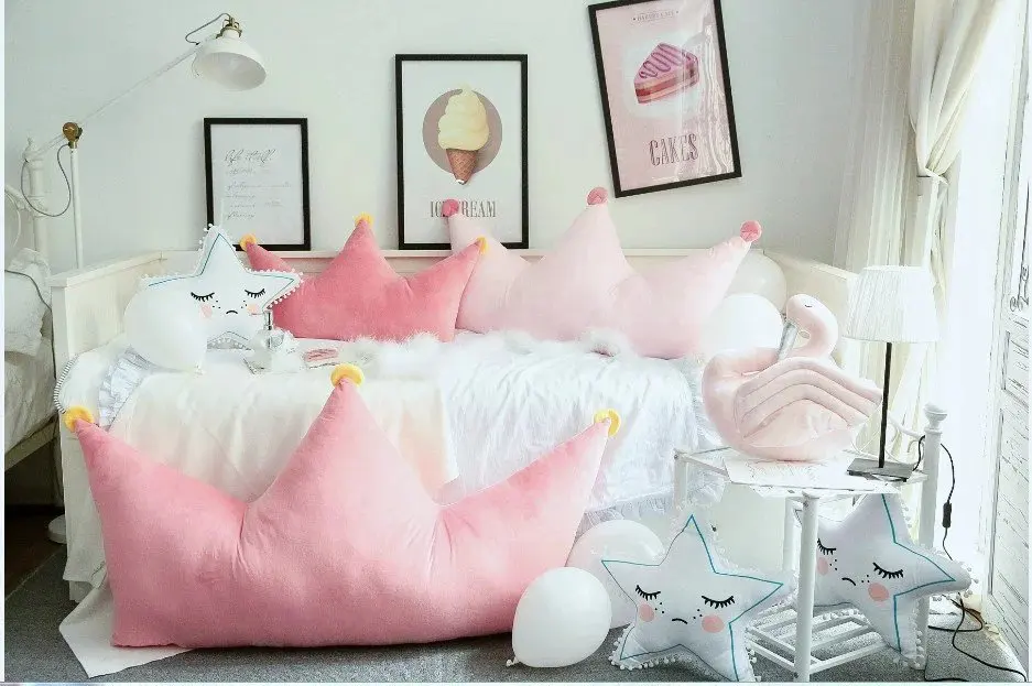 star cushion (9)