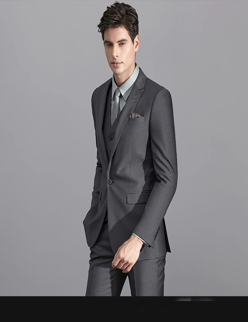 

Business Suits Wedding Suits 3Pieces Slim Fit Suits Bespoke Classic Grey Blazer Men Single Breasted Groom Tuxedos Custom Made