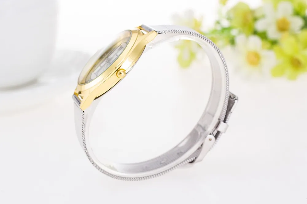 Marca-mujer-montres-Reloj-de-Cuarzo-Vestido-de-La-Manera-de-la-Nueva-llegada-Mujeres-Ocasionales (4)