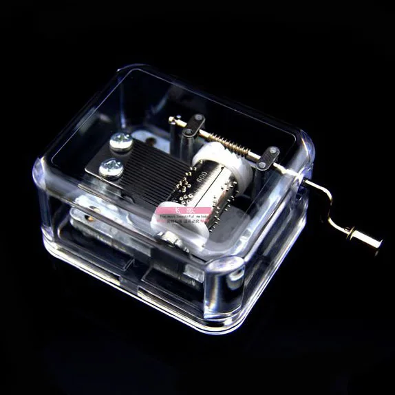 wholesale 2pcs classical transparent square hand music box mini music