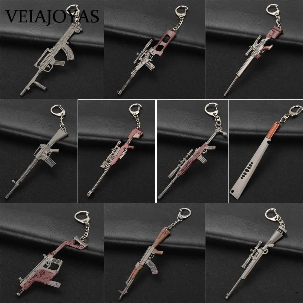 10 unids/lote PUBG serie arma Rifle AKM modelo llaveros casco mochila encanto llaveros chaveiro sleutelhanger venta al por mayor