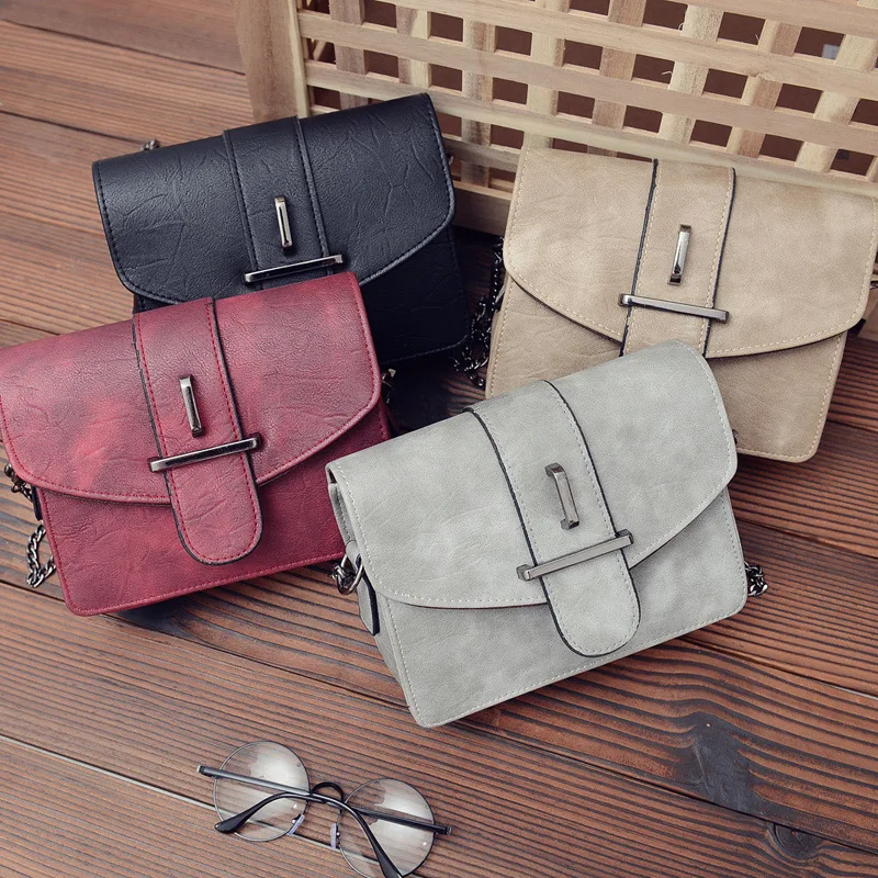 

2016 Hot Sale Flap Polyester Shoulder Bags New Handbag Wholesale Korean Small Bag Retro Single Shoulder Messenger Chain0.4
