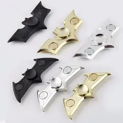 Новый ручной Spinner Бэтмен Форма с металлическим покрытием три Цвет Давление выпуска тенденции моды игрушка Непоседа Spinner