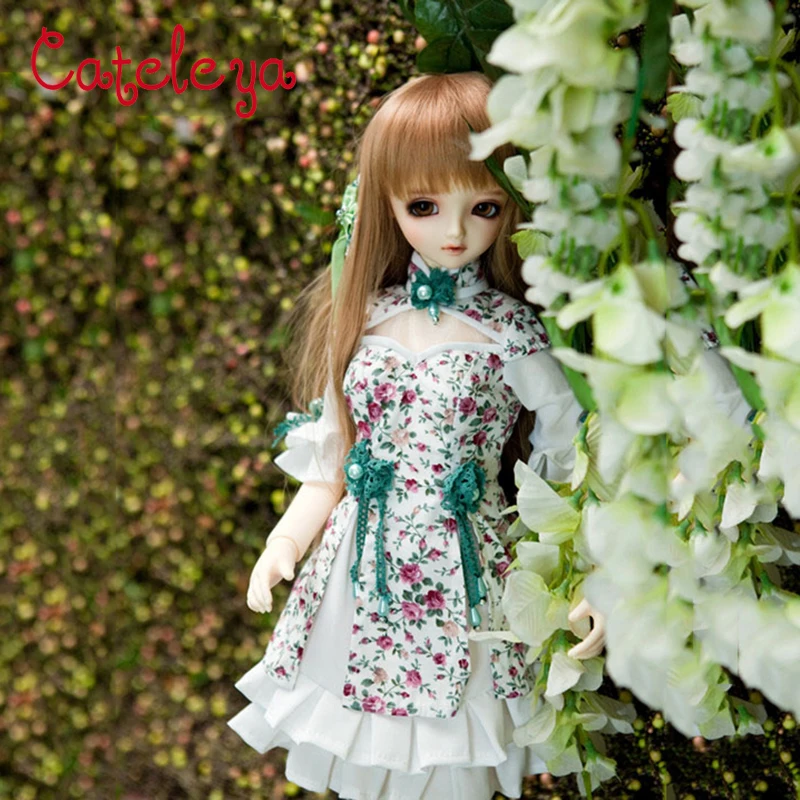 

Cateleya BJD doll woman 1/3 1/4 vintage dress-cloud dress Doll Accessories