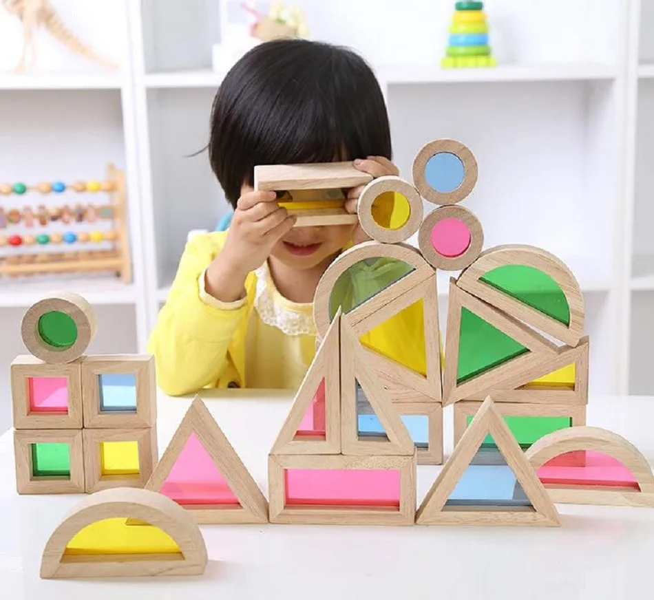 Cena Montessori drewniane Rainbow klocki 24 sztuk zabawki dla dzieci 6 kształt 4 przezroczyste kolory Brinquedo Oyuncak Brinquedos 50