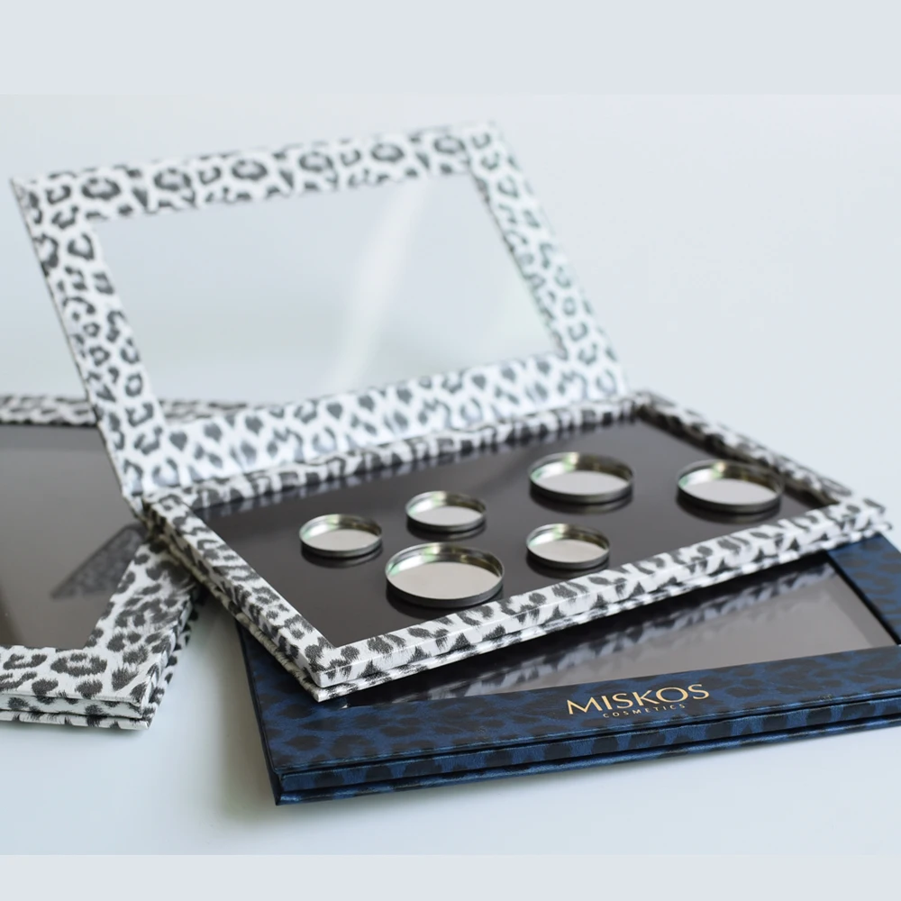 empty magnetic palette