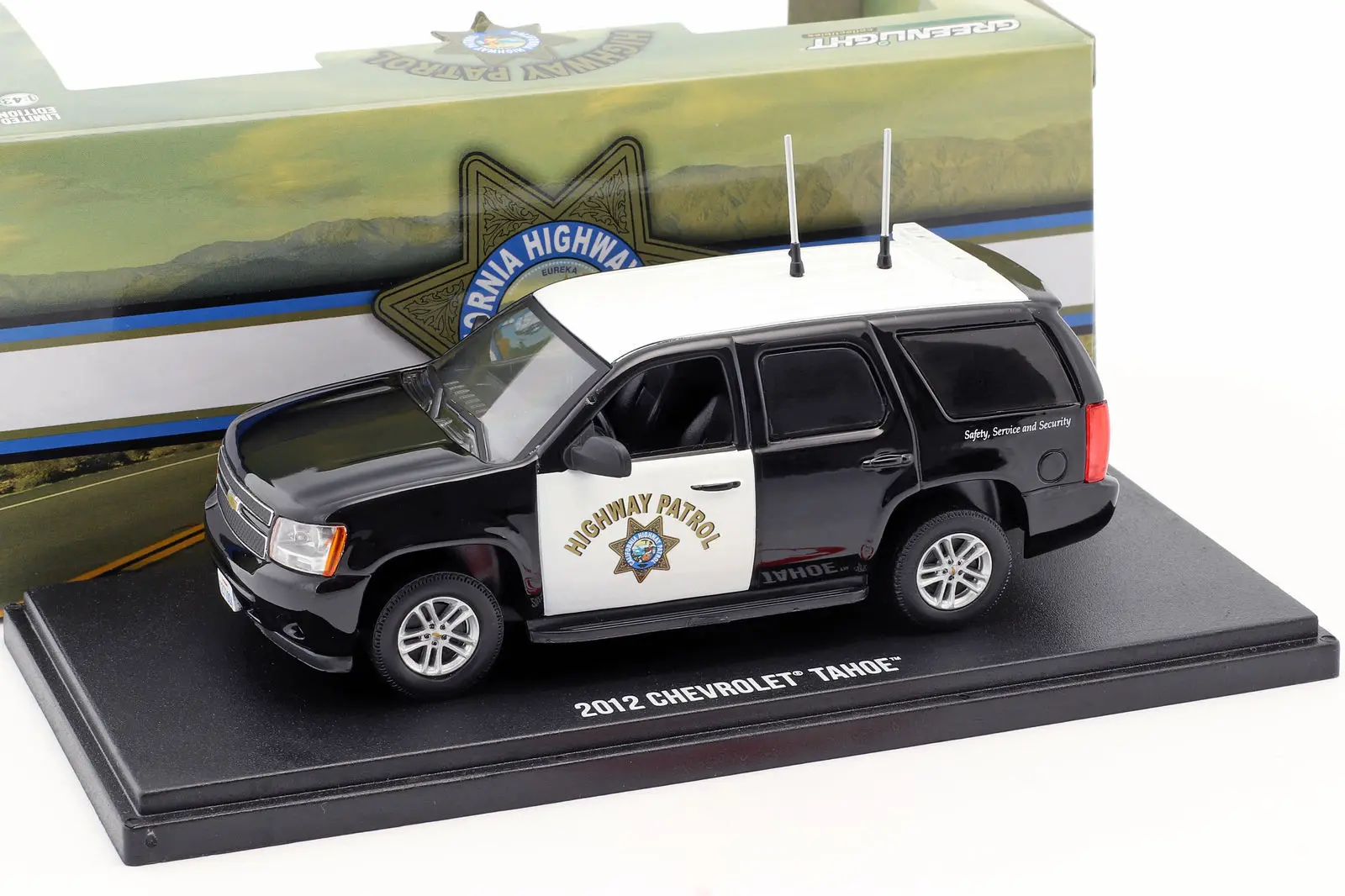 

Green Light 1:43 2012 Chevrolet Tahoe California Highway Patrol boutique alloy car toys for children kids toys Model