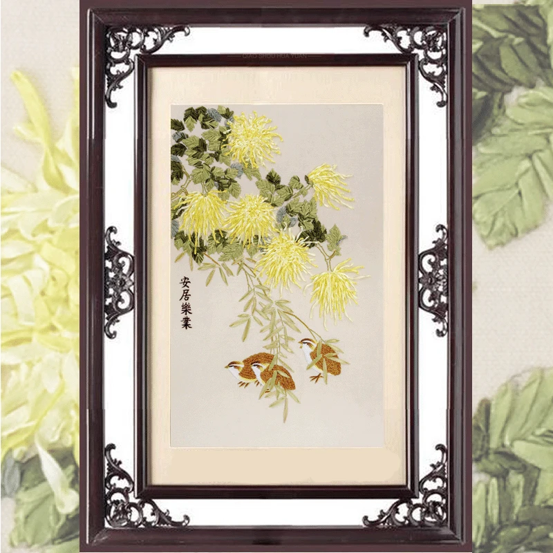 

Traditional Chinese Style Chrysanthemum and Chicken Pattern Embroidery Ribbon Embroidery DIY Cross Stitch Needlework Home Decor