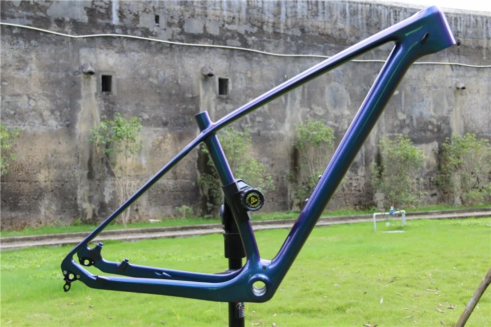 Discount Spcycle Chameleon Color MTB Mountain Carbon Fiber Frames ,T1000 29er 27.5er 650B MTB Bicycle Carbon Frames BSA 73mm 15"/17"/19" 3 Discount Spcycle Chameleon Color MTB Mountain Carbon Fiber Frames ,T1000 29er 27.5er 650B MTB Bicycle Carbon Frames BSA 73mm 15"/17"/19" 3