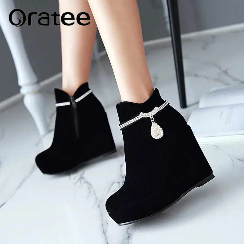 

2018 New Fashion Warm Women Winter Boots Platform Zipper Boots Female Casual Winter Shoes With Fur Ladie Ankle Boots