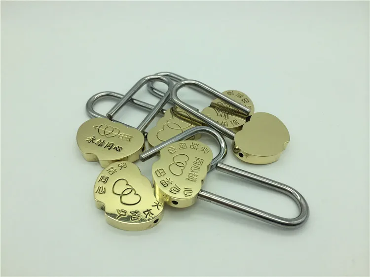 

40/50/60mm concentric lock tourist scenic area wish lock and heart lock wedding supplies love lock Witness of love