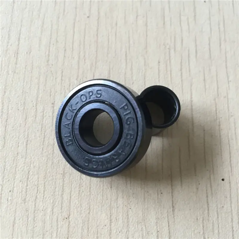 PIG BLACK OPS BEARING  (5)