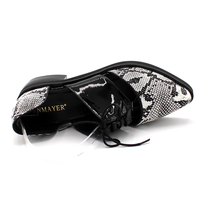 ENMAYER/Новые пикантные Модные женские босоножки в летнем стиле Дамская обувь на плоской подошве с острым носком в стиле пэчворк на шнуровке; цвет черный, бежевый Большие размеры 34-47