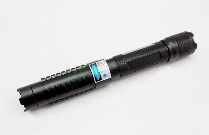 450nm de Alta Mais Poderoso Potência Azul Laser Ponteiros Lanterna Queimar Fósforo Vela Aceso Cigarro Wicked Lazer Tocha Caça 100000m 12 High Quality Esporte e Lazer