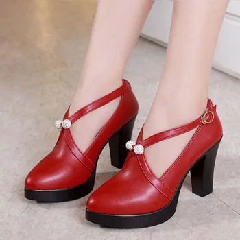 

New Sexy Pointed Thick with Waterproof Platform High Heels Fashion Metal Pendant Design Large Size Single Shoes Catwalk Shoes