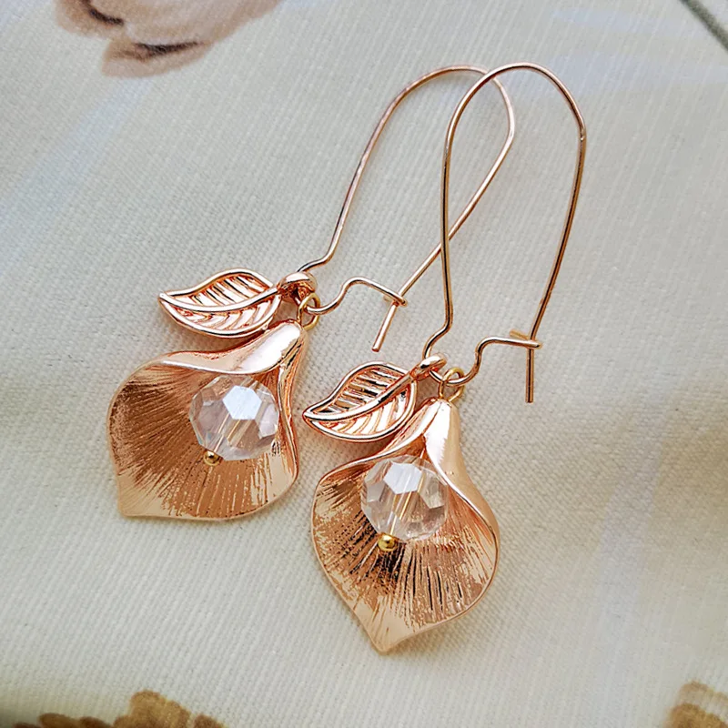 

Flower Fresh Earrings Vintage Long Stick Lily of the Valley Leaf Drop Earrings for Women Flower Cluster Dangle Earrings O3D233
