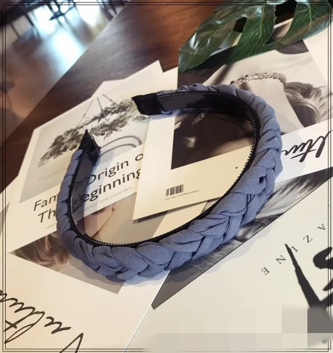 9393388853_2031409221