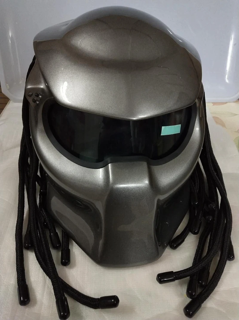 Masei 2017 New Bright Grey / Matte Grey Predators mask helmet Fiberglass Iron Man motorcycle