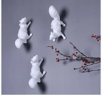 

WALL decor TOP COOL ART -- home bar club child room shop WALL decorative art 3D Wall climbing Squirrel