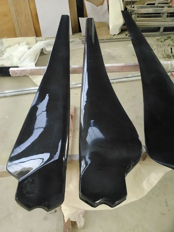 New Carbon Fiber Blades 1.8m Length 23kw Wind Turbine Blades Wind Generator Blade Military