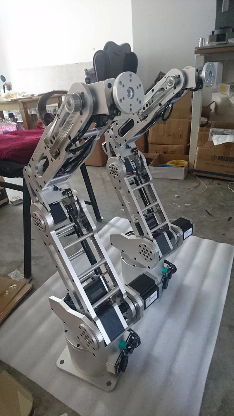 ROBOTARM10