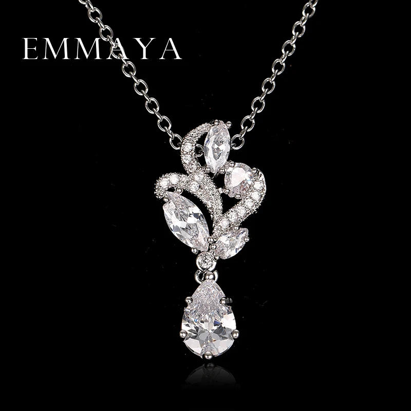 

Emmaya 2017 Spring Necklace Pendant Women AAA Zircon Crystal Necklaces White Crystal Romantic Pendants Jewelry