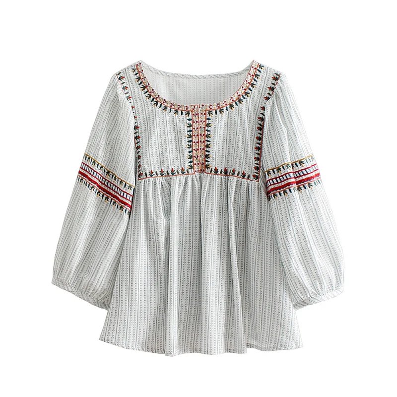 Tribal Folk Style Womens Flower Embroidered Shirt 2018 New Round Neck Lantern Long-sleeved Women Loose Large Size Blouse |