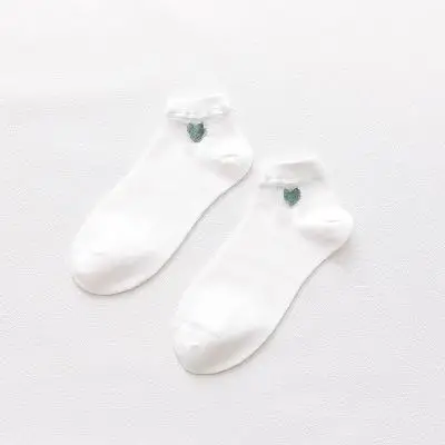 Модные женские хлопковые короткие носки в стиле Харадзюку японские Носки с рисунком сердца прозрачные шелковые носки для девочек - Цвет: white