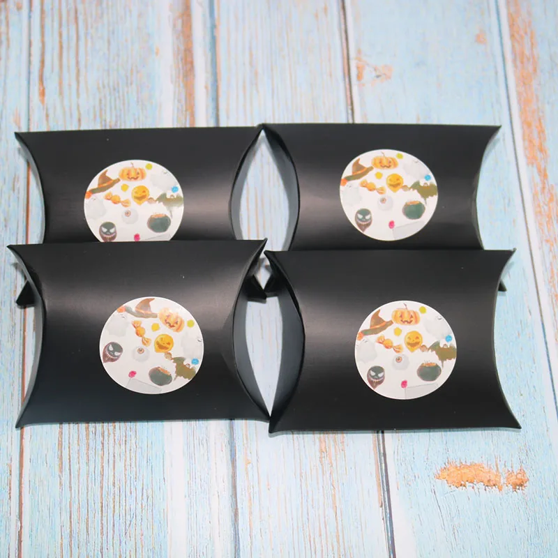 

Cute black Gift Box Hot Sell Paper Pillow Stock Packing Paper Box Halloween Pattern Gift Box with sticker Party decorations