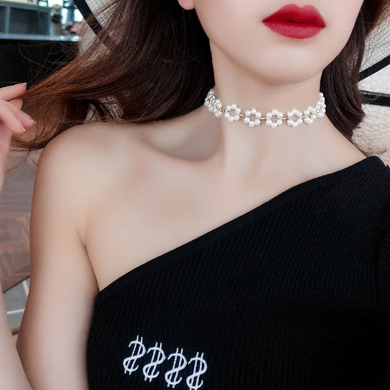 Internet celebrity pearl collarbone chain female Korean personality neck jewelry item neck chain short payment chain neck band