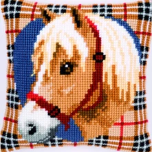 

Horse head DIY Needlework Kit Unfinished Acrylic Yarn Embroidery Pillow Tapestry Canvas Cushion Front Cross Stitch Pillowcase