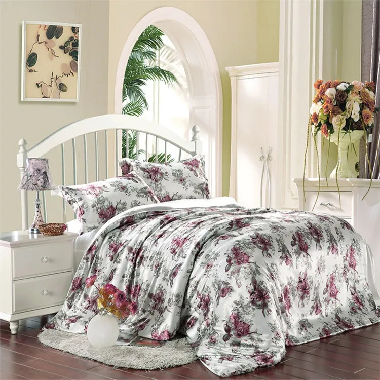 Silk Bedding Sets (1)