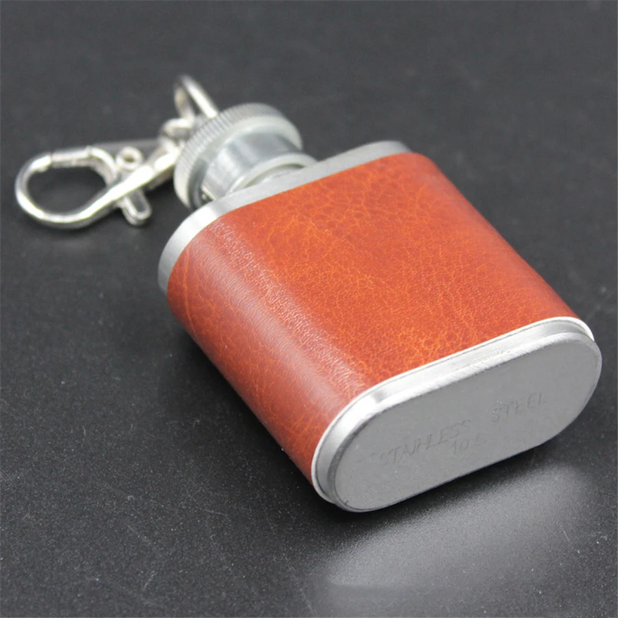 8 Mini Hip Flask with  Leather Personalized  Stainless Steel Drink Mug Bottle with Key Chain 1Oz Portable Wine Flask