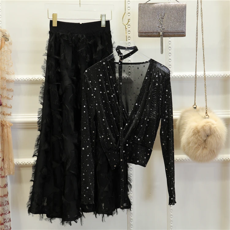 

2019 Spring Women Thin V-neck Long Sleeve Star Pattern Black Basic Shirt + High Waist Tassel Chiffon Long Skirt 2 Piece Sets