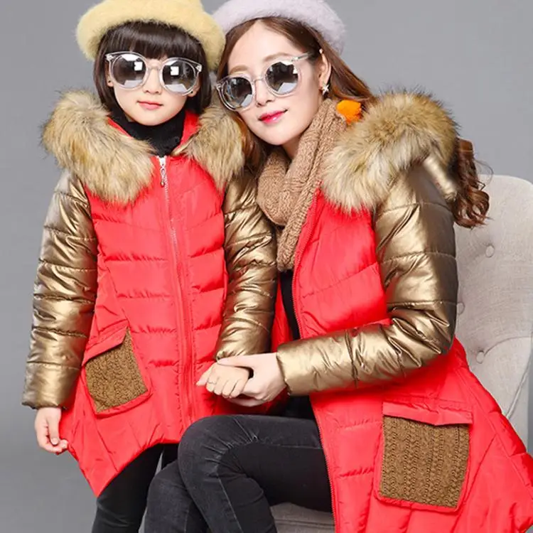 Зимняя утепленная верхняя одежда с длинными рукавами для девочек; коллекция года; одежда для семьи; пальто для мамы и дочки; подходящий жакет - Цвет: Красный
