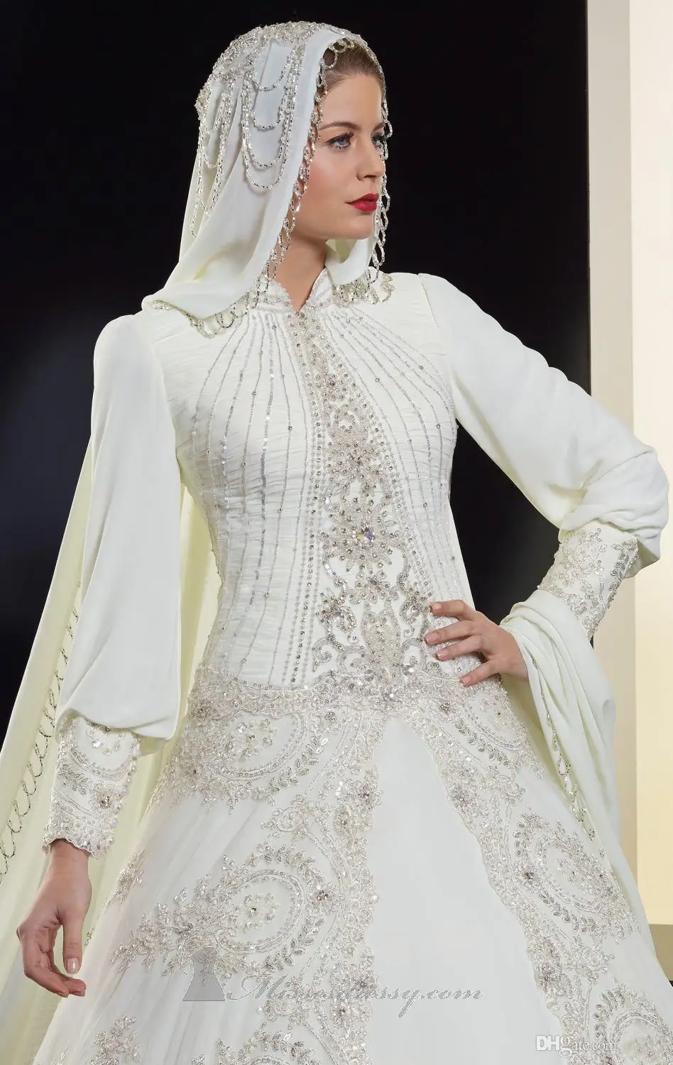 2015 New Arrival Saudi Arabia Muslim Wedding Dress High Neck