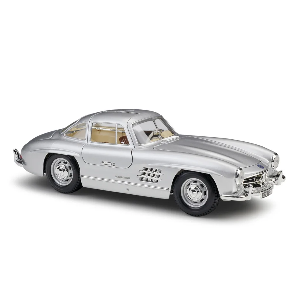 

1:18 Bburago Benz 300SL 1954 red/silver Diecast model car