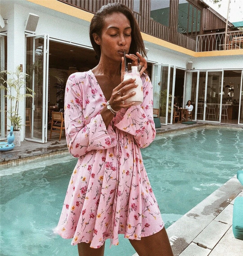 

Summer Boho Floral Print Dress Women V Neck Long Sleeve Beach Girls Sundress Female Short Mini Dress Cover Up Vestidos