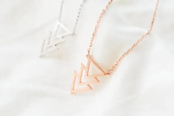 

Fashion superposition of three triangles pendant necklace