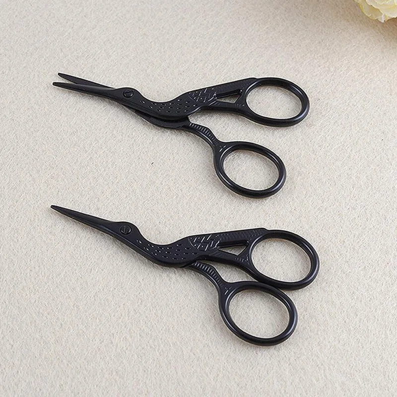 small scissors black bird (4)
