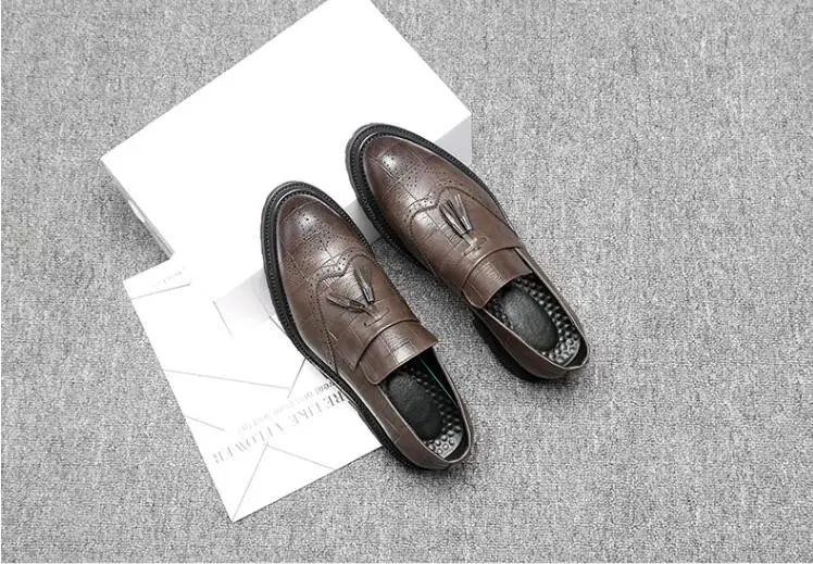 En Borlas on Tallado Pic Pisos Nuevos Tallada Gradiente Brogue De Zapatos Spring Vendimia Smart As Slip Hombres Punta Bullock Vestido Casual marrón STdy7dwq