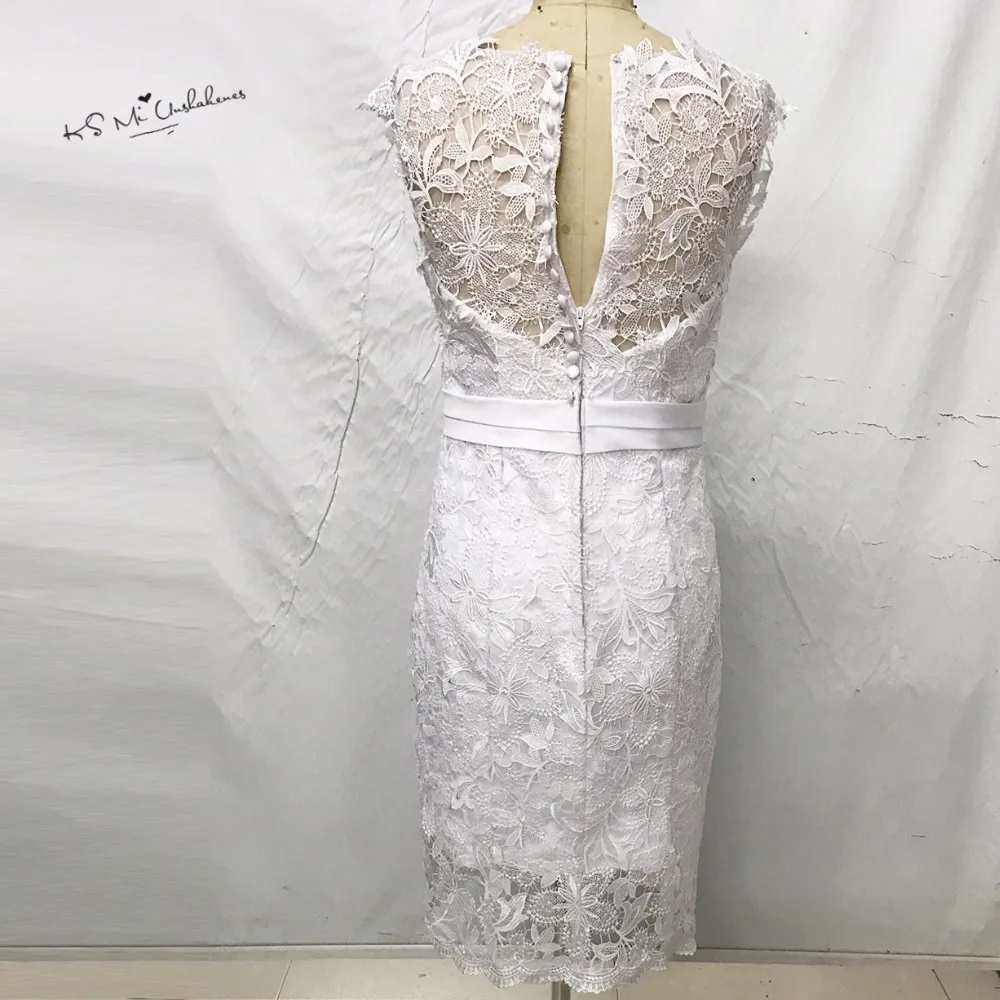 Elegant Cap Sleeve Lace Appliques Button Short Wedding Dress