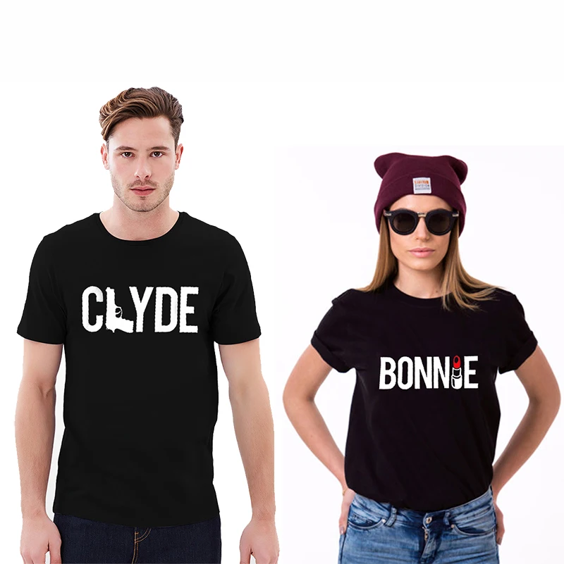 EnjoytheSpirit بوني و كلايد زوجين المحملات قميص هدية مضحك قمصان نوعية جيدة 100% القطن لينة Crewneck قصيرة الأكمام