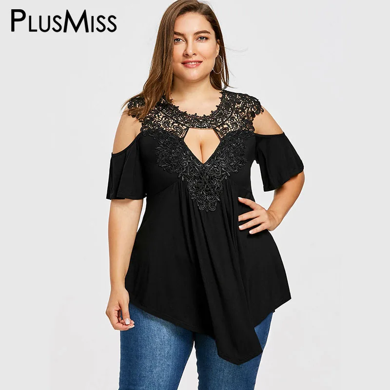 PlusMiss плюс размеры 5XL пикантные открытыми плечами вязаный крючком Блузка Лето короткий рукав Винтаж Туника свободные топы корректирующи