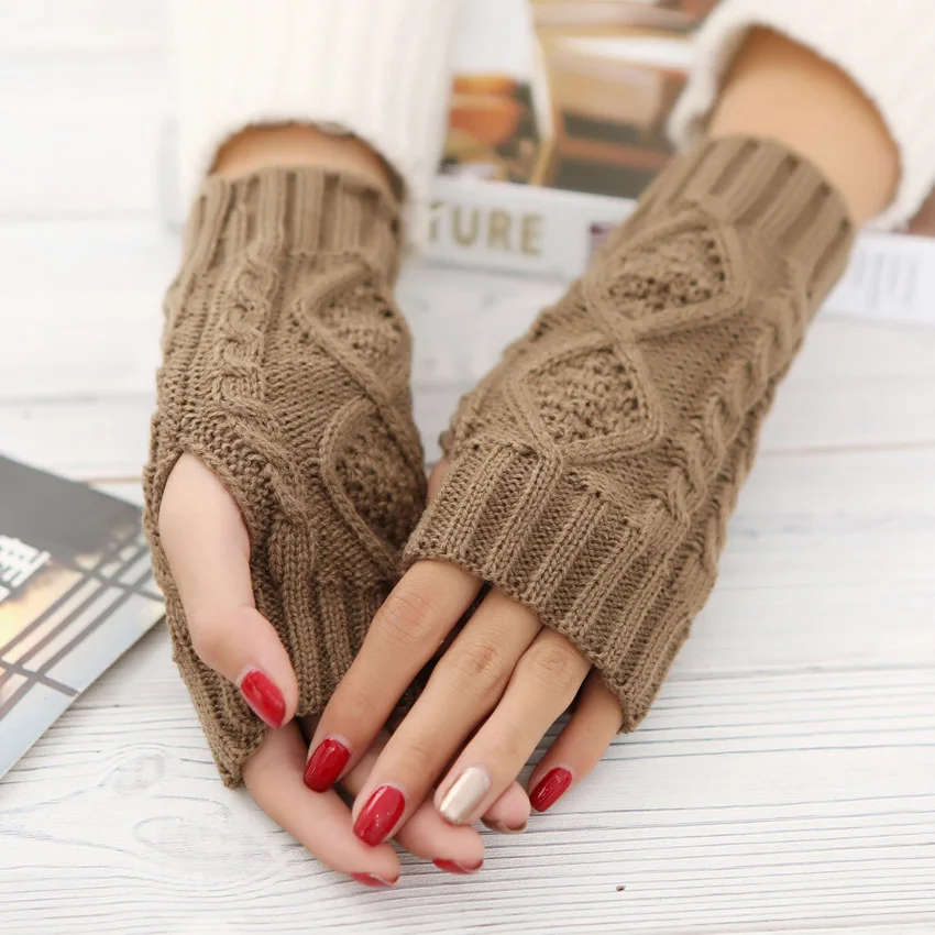 Buy Women Gloves Stylish Hand Warmer Autumn Gloves