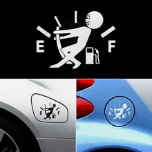 Autocollant de voiture drôle, tirer le pointeur du réservoir de carburant à plein lumineux réfléchissant vinyle autocollant de voiture vente en gros 1 pièces