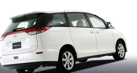 Toyota-Previa-Rear-View 2